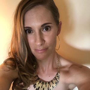 Meet your Posher, Jolene